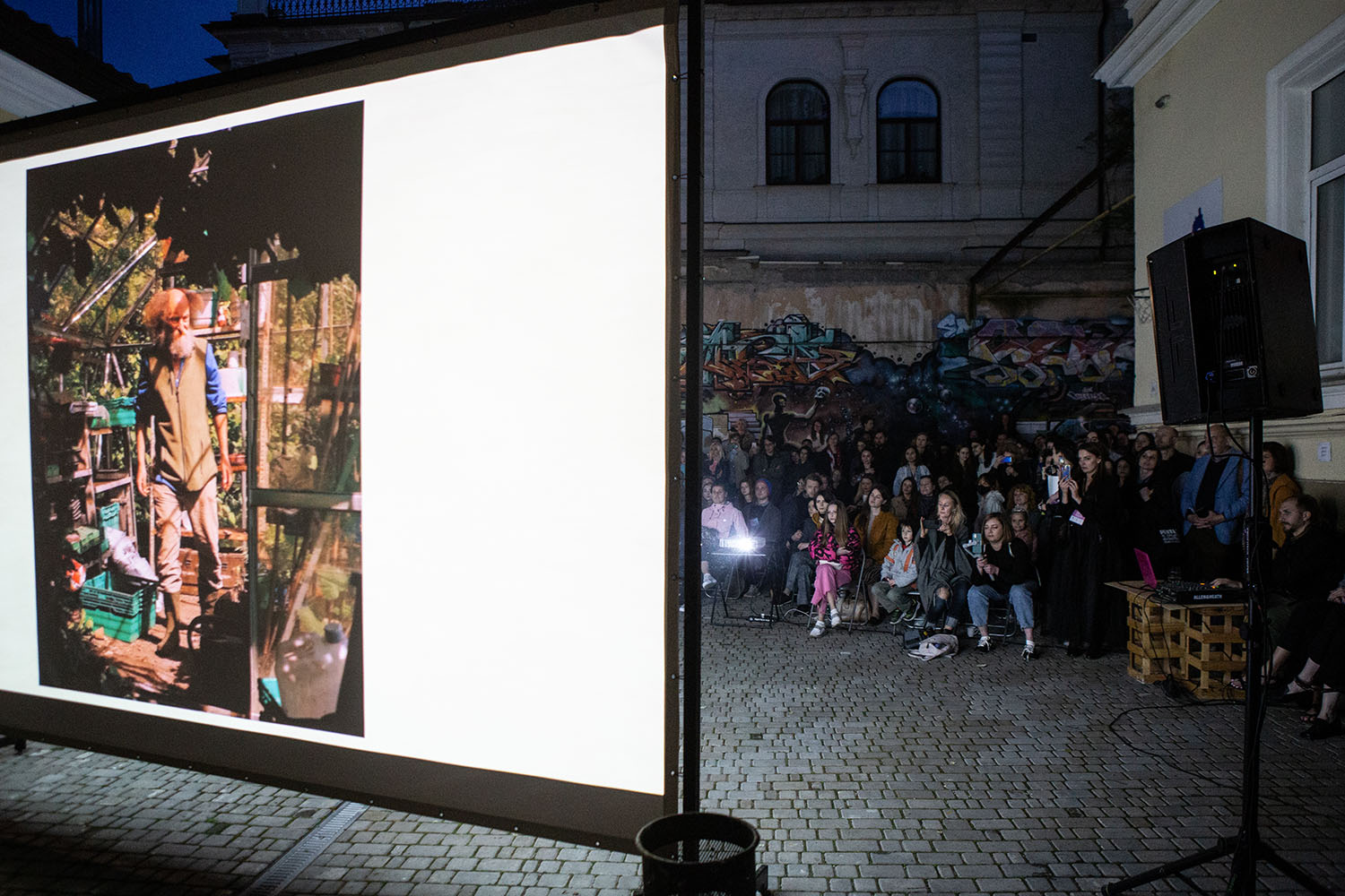 Female Ukrainian Photographers